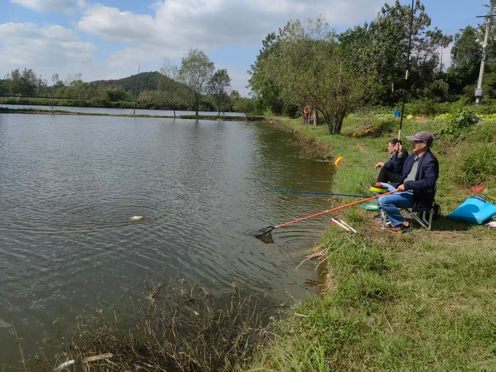 威廉希尔williamhill分工会开展户外钓鱼比赛活动